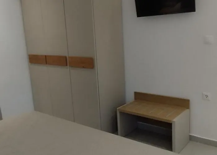 アパートホテル Lainis *