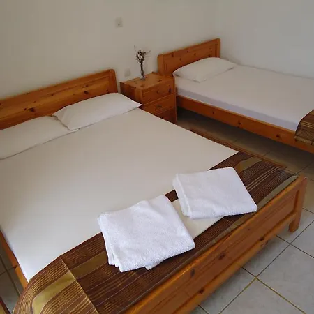 Lainis Aparthotel *