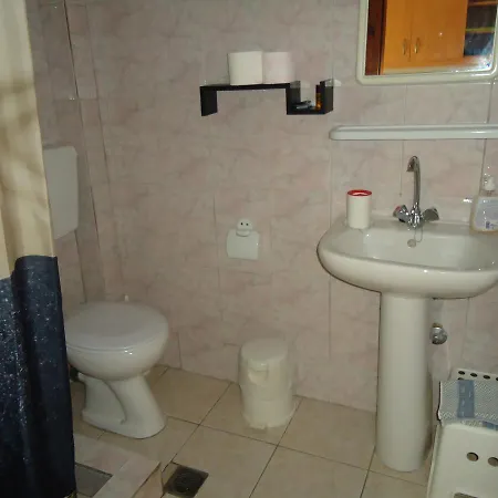 Lainis Apartmanhotel Toróni
