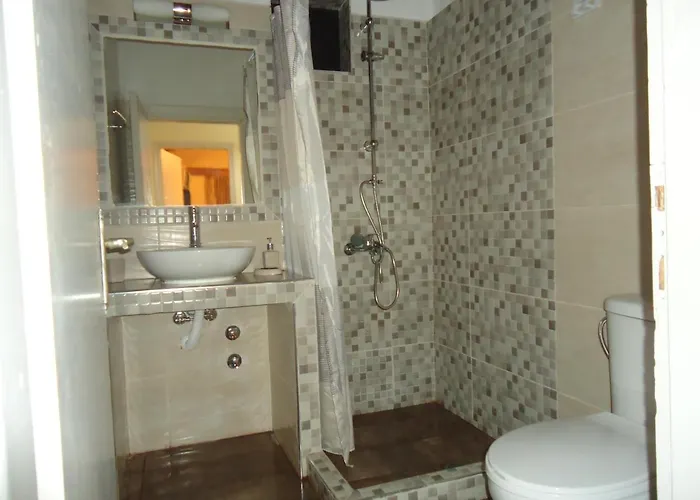 Apart Otel Lainis Toroni