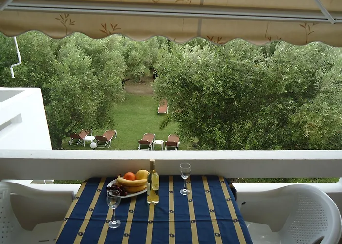 Apart Otel Lainis *
