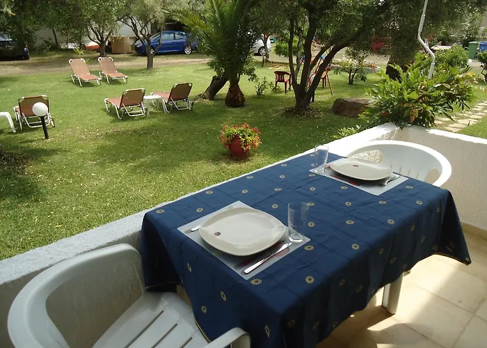 Apart Otel Lainis Toroni