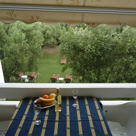 Apart-hotel Lainis *