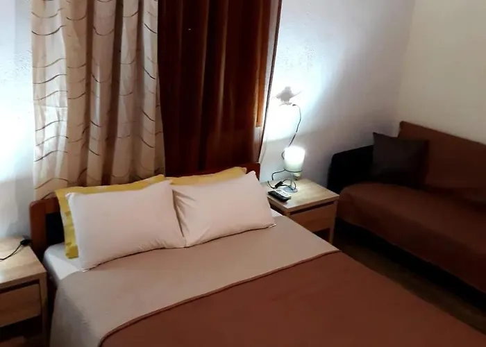 Lainis Appart hôtel Toroni